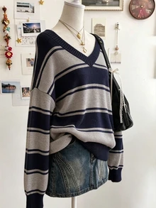 Lalippa Plus Size Colorblock Striped V-Neck Drop Shoulder Loose Sweater - Dark Grey - View 3