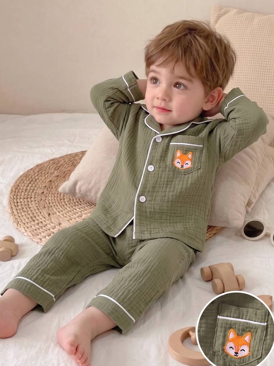 2pcs Baby Boy Comfortable Soft Cotton Crinkle Fabric Forest Green Collared Button-Up Pocket Embroidered Cute Fox Pattern Collar Placket Cuff Trim Design Long Sleeve Pants Cotton Woven Set - Multicolor - View 1