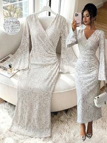Selianne French V-Neck Wrap Digital Lace Print Dress For Women, Flared Long Sleeve Ruched Waist Bodycon Dress (Random Floral Pattern) - White - View 6