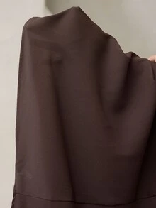 Veilorie Gaun Panjang Elegan Wanita dengan Desain Selendang Renda Kontras - Coffee Brown - View 8