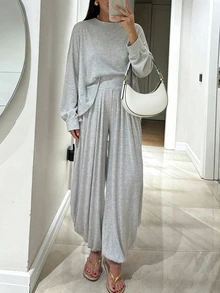 INAWLY Setelan Kasual Wanita 2 Potong: Kaos Lengan Panjang Leher Bulat Bahu Longgar Warna Polos dan Celana Panjang - Grey - View 1
