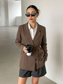 DAZY 商務休閒通勤純色西裝外套 - 棕色 - 查看 4