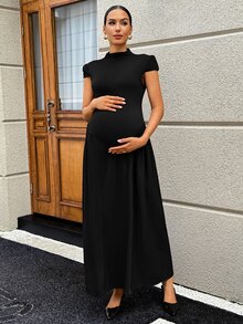 MaterniWear 孕婦純色立領短袖優雅洋裝 - 黑色 - 查看 7