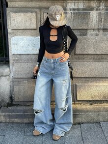 StreetHx Distressed Washed Light Blue Ripped Wide Leg Jeans Metal Eyelet Decor Loose Long Pants Rave Concert Autumn Streetwear Y2k Grunge - Light Wash - View 4