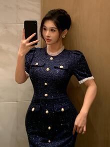 DAZY Gaun Panjang Ekstra Elegan Wanita dengan Kerah Tegak, Lengan Pendek Mengembang, dan Desain Kancing Logam - Navy Blue - View 8