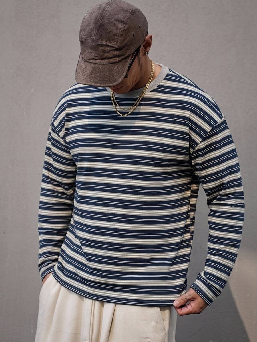 DAZY Spring/Autumn Blue-Grey Striped Loose Comfortable Knit Fabric Round Neck Men's T-Shirt - Multicolor - View 1