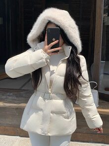 DAZY Women's Winter Hooded Cream White Fur Collar Cinched Waist Waist Zipper Short Slim Fit Elegant Commute Date Padded Coat - Apricot - View 5