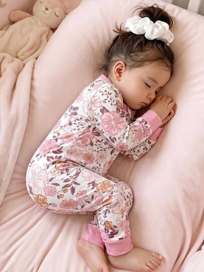 Baby Girl Comfortable Soft Forest Floral Fitted Footed Romper, Cute Cow Print Long Sleeve Zipper Bodysuit, Soft Skin-Friendly, Spring/Autumn Snug Fit Loungewear