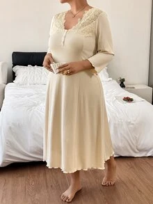 Napfluff CURVE Napfluff CURVE Plus Size V-Neck Nightgown With Heavy Floral Collar Decor, Lettuce Edge And Small Front Opening - Apricot - View 3