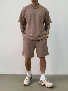 DAZY 春夏針織混色棕色布料短版彈性腰部舒適韓風男士T恤套裝 - 鏽棕色 - 查看 5