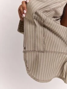 SHEIN BAE Fashionable Design Knot Button Decor Casual Commute Long Sleeve Jacket - Khaki - View 8