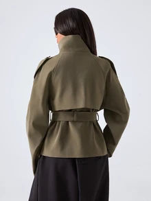 LYSMO Jaket Wanita Gaya Jalanan Berkerah Tinggi dengan Kancing Lengan Panjang - Dark Green - View 2