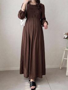 Dazy Maternity Solid Color Fitted Waist Ruched Pleated Long Sleeve Elegant Vacation Korean Style Autumn/Winter Maternity Dress - Brown - View 3