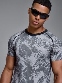 Musero Sport Printed Seamless Crew Neck Tshirt Raglan Sleeve Spring Summer Sports Activewear - Black - View 5