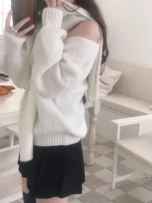 DAZY Women's V-Neck Long Sleeve Solid Color Autumn/Winter Sweater - Apricot - View 2