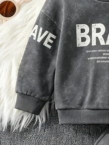 男嬰深灰色運動套裝，時尚 BRAVE 字母圓領衛衣與長褲，秋冬款，適合戶外與街頭穿著 - 彩色 - 查看 3