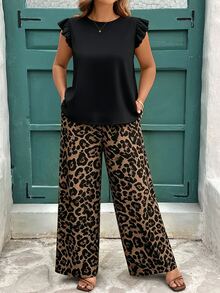 SHEIN CURVE+ Vintage Plus Size Women Solid Color Round Neck Flutter Sleeve Top And Leopard Print Long Pants 2 Pieces Set - White - View 6