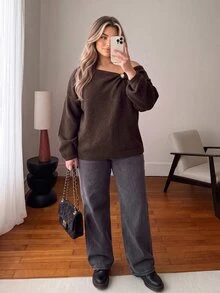 Ceyna كنزة صوفية نسائية بمقاس كبير مع إبزيم معدني وكتف غير متماثل وأكمام طويلة، خريف/شتاء - بني - مشاهدة 4