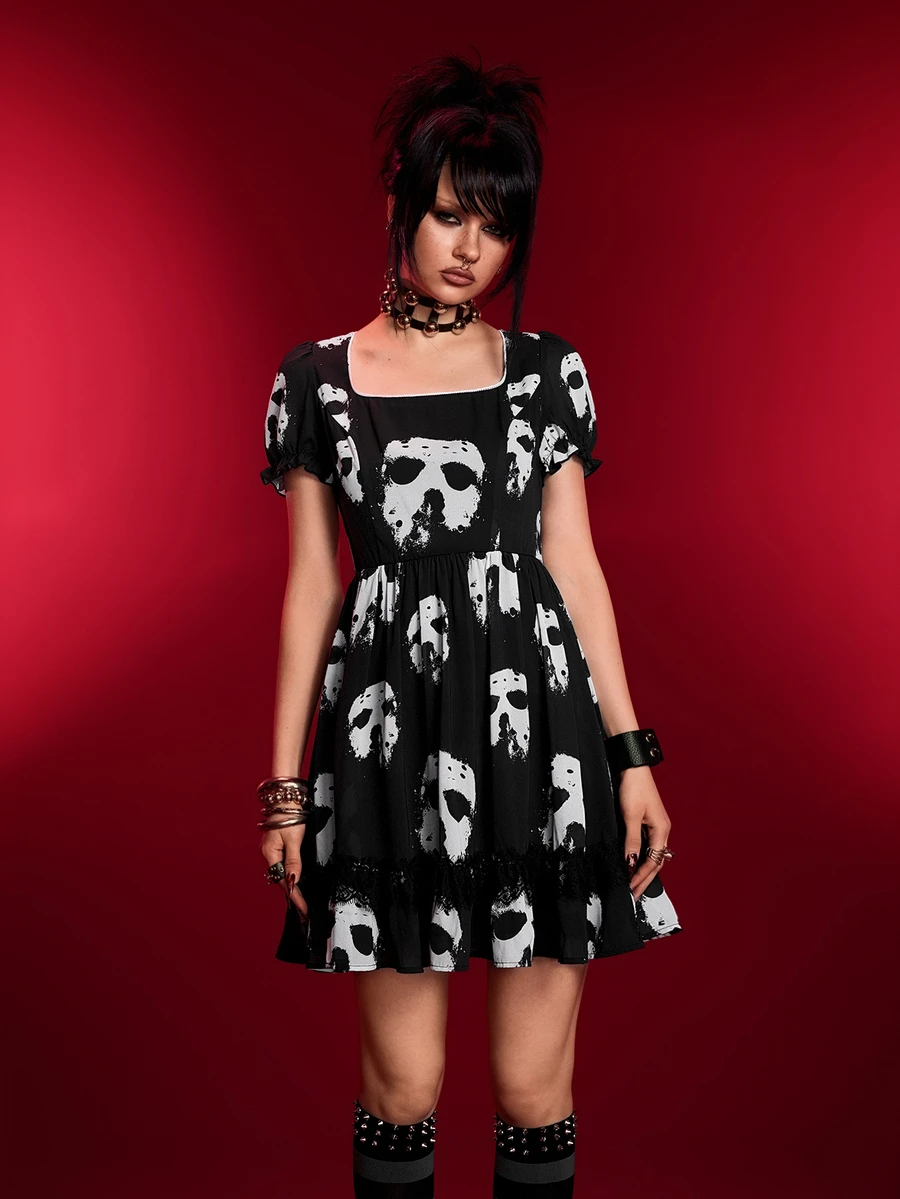 Beetlejuice X SHEIN Women's Ghost Face Print Square Neck Short Petal Sleeve Dress - Black - View 1