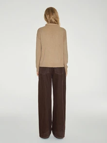 ATUI Studio Women's Solid Color Casual Daily Long Sleeve Sweater - Brown - View 3