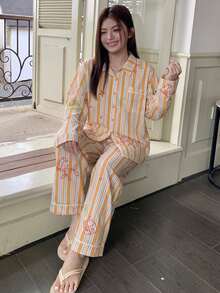 Dazy Plus 時尚可愛卡通印花滿版花卉條紋寬鬆女款大尺碼兩件式居家服套裝 春秋睡衣 - 橘色 - 查看 3