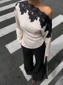 Siren Gaze 女款優雅波點露肩長袖上衣，飾有精緻黑色蕾絲飾邊，時尚休閒日常上衣，秋冬款 - 杏色 - 查看 10