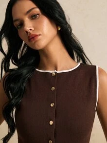 Poéselle Women's Colorblock Trim Knit Vest - Coffee Brown - View 5