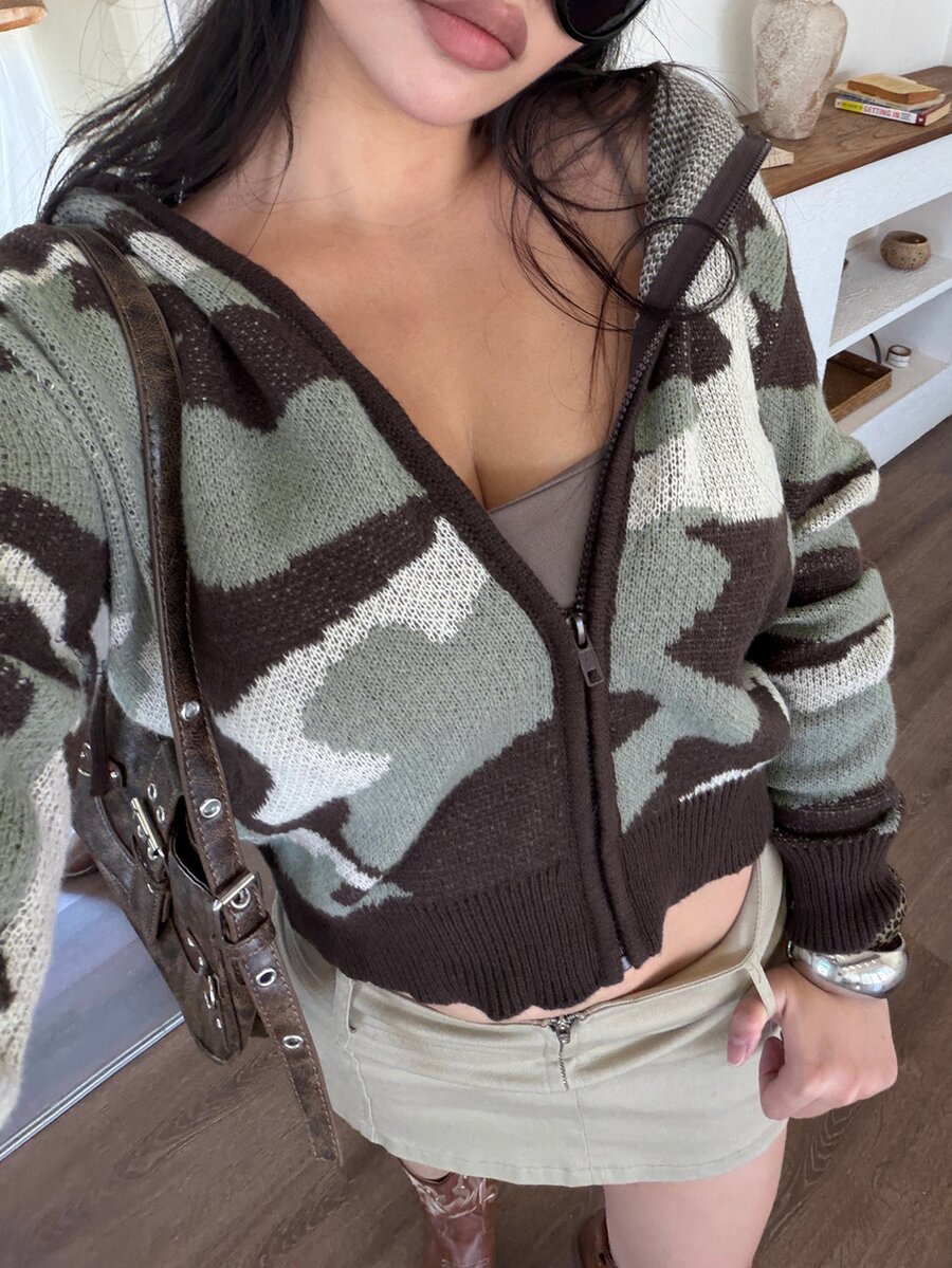 DAZY Autumn/Winter Green & Brown Camouflage Pattern Hooded Short Knit Cardigan, Casual Street Style Cool Chic Women's Sweater - Green - View 1