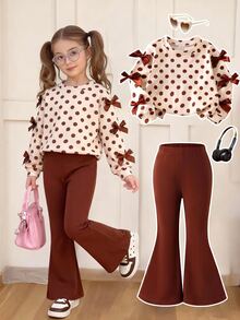 SHEIN Playful Pals 2件組女童幼兒極簡時尚棕色波點杏色底數位印花運動衫與棕色長褲套裝 - 杏色 - 查看 1