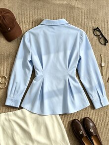 Grovea Kemeja Plus Size Biru Gaya Komuter Prancis dengan Tali Pinggang dan Patchwork Renda untuk Musim Gugur - Putih - View 2