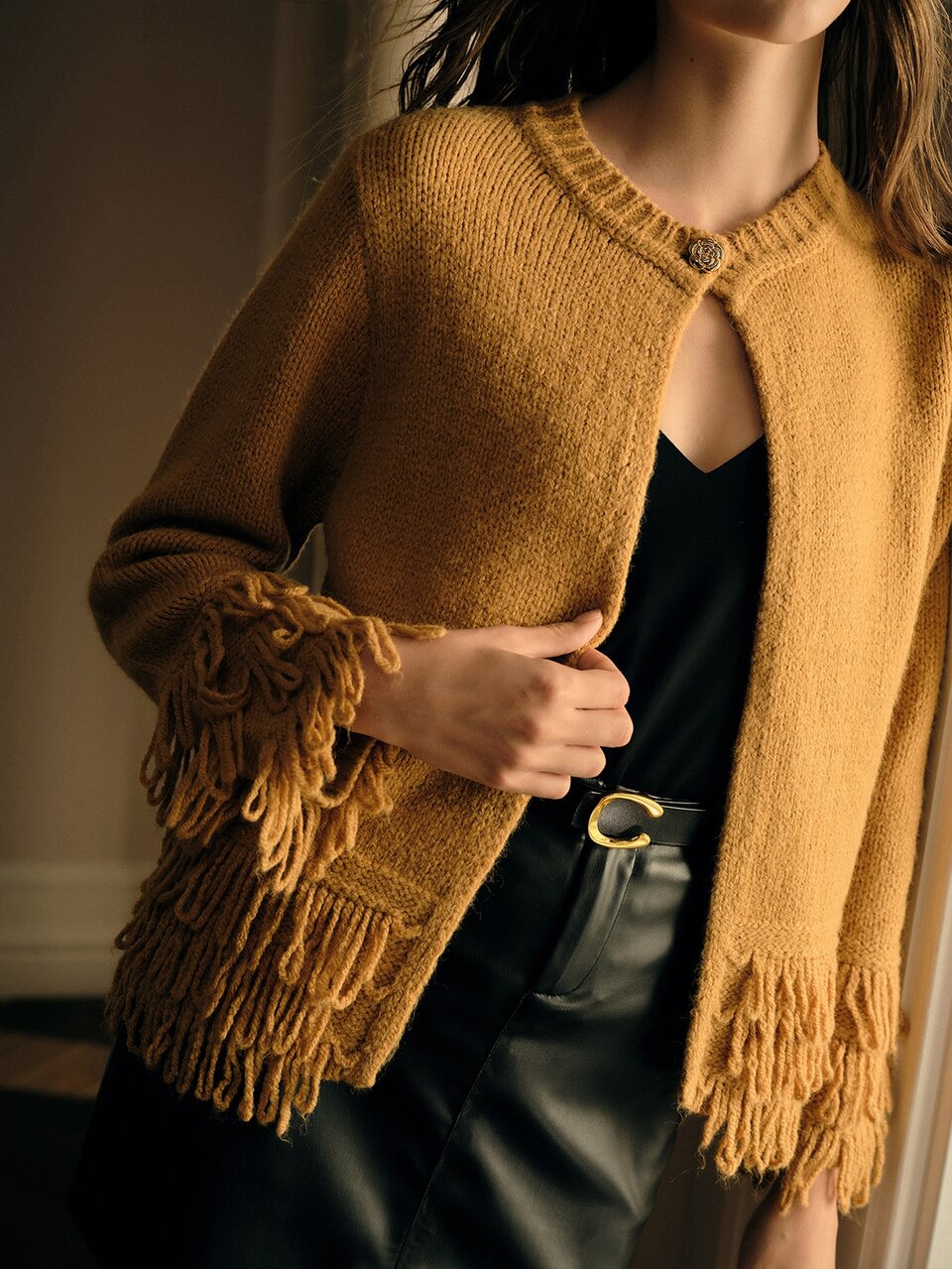 MOTF WOMEN'S TASSEL BUTTON ROUND NECK KNIT CARDIGAN