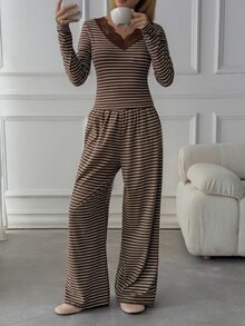 DAZY 女款深V領蕾絲拼接條紋上衣與長褲休閒兩件套 秋季 - 棕色 - 查看 5