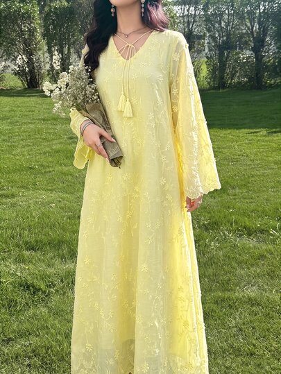 Yasmyna V-Neck Tassel Embroidered Fabric Long Sleeve Yellow Flare Arabian Dress For Women Saudi National Day