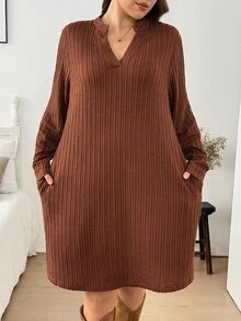 Comfylo 大尺碼花卉滿版印花短款圓領長袖洋裝 冬季服飾 - 彩色 - 查看 5