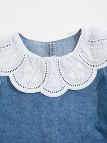 SHEIN Girls' Denim Dress, Cute Basic Minimalist Contrast Lace Trim Round Neck Puff Long Sleeve Loose Non-Stretch Denim Dress - Medium Wash - View 4