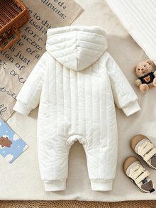 SHEIN Vintaside Kids 1件男嬰幼兒連帽連身衣 可愛甜美白色絎縫熊圖案 毛絨內裡 長袖連帽加厚 假日冬季聖誕前開拉鍊款 - 杏色 - 查看 2