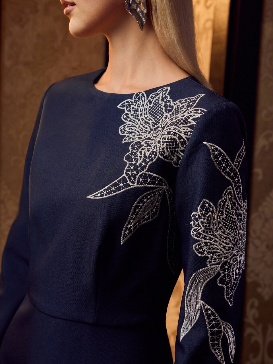 MOTF WOMEN'S ASYMMETRIC EMBROIDERED WAIST-CINCHING FLARED MIDI DRESS FOR COMMUTING