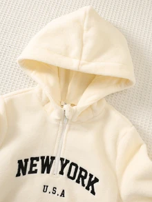 SHEIN 兒童小男孩休閒可愛日常舒適百搭英文刺繡白色毛絨寬鬆長袖衛衣 - 米色 - 查看 3