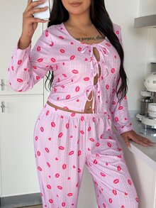 ZzzCrew Plus Size Fitted Jacquard Heart & Lip Print Open Front Tie Front Long Sleeve Pants Pajama Set - Pink - View 4