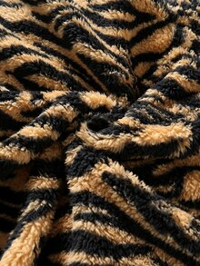 ROMWE MEN Men's Zebra Print Plush Fabric Loose Shorts - Brown - View 4
