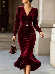 Balvessa Women's New Elegant Velvet Cinched Waist Pearl Button Mermaid Dress - Burgundy - View 2