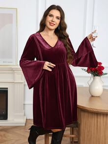 Easowa Curve Plus Size Elegant Bell Sleeve Dress For Autumn/Winter - Burgundy - View 4