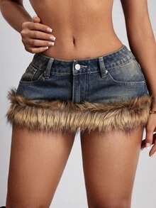 Rivivi Plus Size Women's Fuzzy Patchwork Fashion Versatile Date & Travel Denim Mini Skirt - Blue - View 3