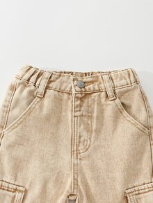 SHEIN Genkimix Kids 男童卡其色牛仔工裝褲，冬季休閒日常穿著，彈性腰頭附可調節抽繩，大口袋，寬鬆直筒版型，四季皆宜 - 卡其色 - 查看 4