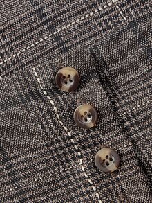 SHEIN MOD Jaket Blazer Wanita Elegan dengan Kancing Depan dan Bahu Tertutup, Cocok untuk Liburan, Santai, Aktivitas Luar Ruangan, dan Perjalanan Sehari-hari - MultiWarna - View 3