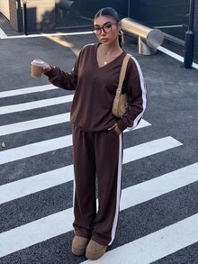 Muchica 秋冬新款復古運動風白色對比條紋女款寬鬆V領毛茸茸柔軟彈性衛衣與運動褲2件套，秋冬風格，秋季穿搭，適合日常通勤、約會、聚會及其他場合 - 棕色 - 查看 5
