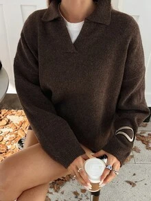 DAZY 女款純色極簡休閒V領針織毛衣 - 棕色 - 查看 4