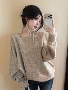 DAZY 秋冬女款優雅百搭圓領掛脖綁帶設計小眾寬鬆長袖針織衫 - 米色 - 查看 8