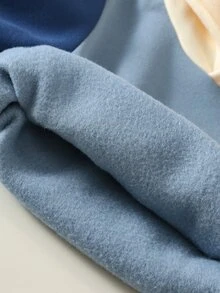 SHEIN 2pcs Baby Boy Autumn/Winter Casual Knit Soft Round Neck Long Sleeve Pullover Sweatshirt & Pants Set, Color Block Outfit, Blue Set, Pullover Sweatshirt Set, Infant Set, Autumn/Winter Set - Multicolor - View 7