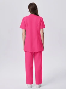 Scrubzie 抗皺立領短袖多鈕扣女款洗滌護理制服上衣與長褲2件套 - 玫紅色 - 查看 6
